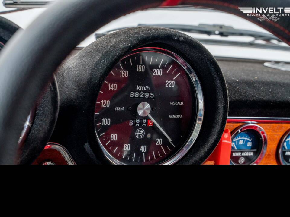 Bild 12/16 von Alfa Romeo Giulia 1750 GT Am (1969)