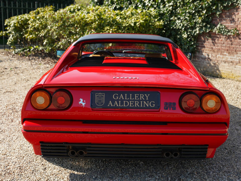 Imagen 6/50 de Ferrari 328 GTS (1989)