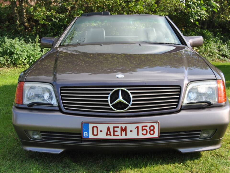 Image 7/8 de Mercedes-Benz 300 SL (1993)