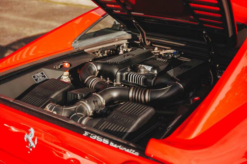 Image 37/50 de Ferrari F 355 Berlinetta (1998)