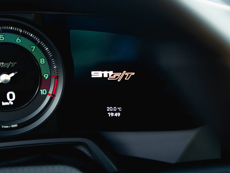Imagen 39/80 de Porsche 911 S/T (2023)