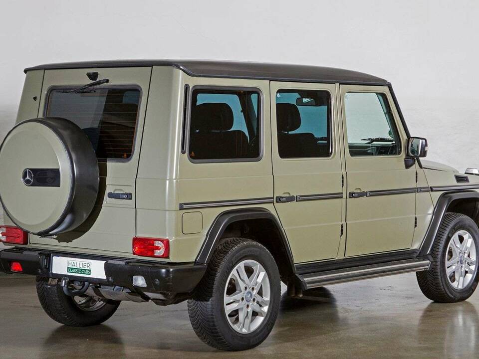 Immagine 9/19 di Mercedes-Benz G 500 (LWB) (2012)