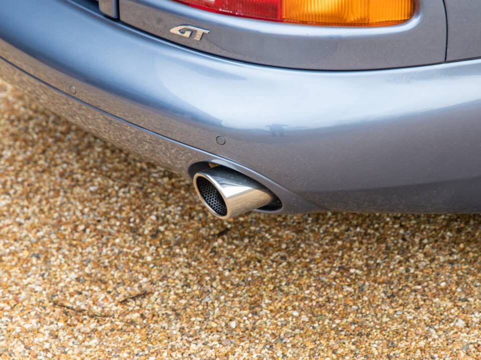 Image 37/74 of Aston Martin DB 7 GT (2004)