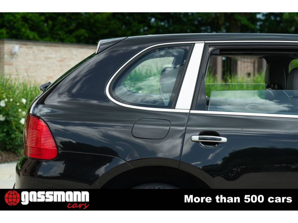 Image 10/15 de Porsche Cayenne S (2003)