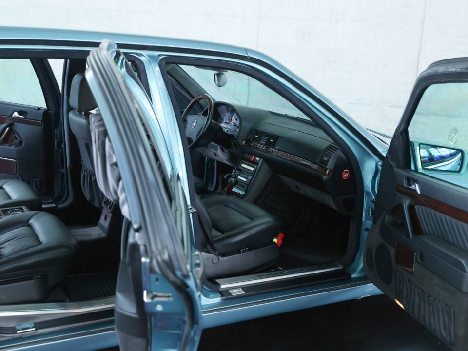 Bild 45/50 von Mercedes-Benz S 600 L (1999)