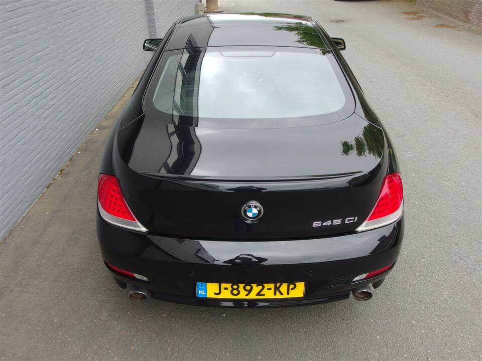 Image 9/97 de BMW 645Ci (2004)