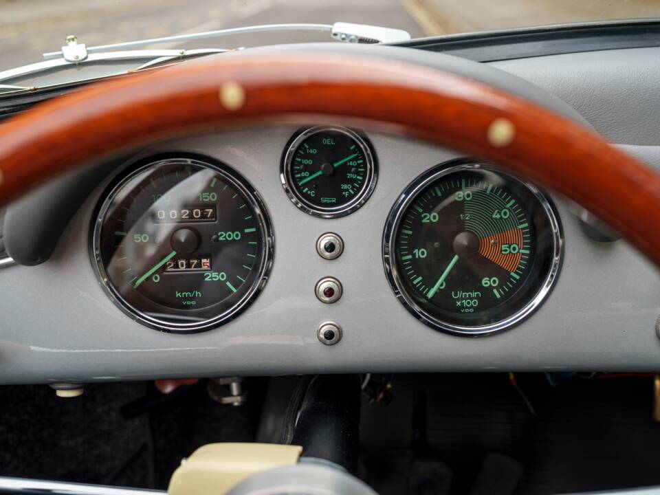 Image 24/35 of Porsche 356 1500 Speedster (1954)