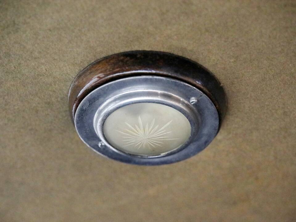 Image 25/31 of Rolls-Royce Phantom II (1929)