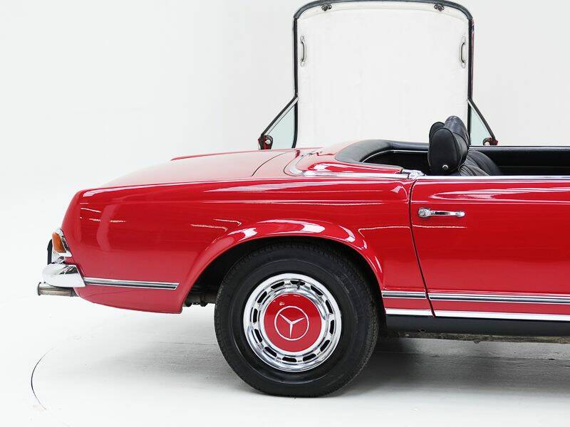 Image 12/15 of Mercedes-Benz 280 SL (1970)