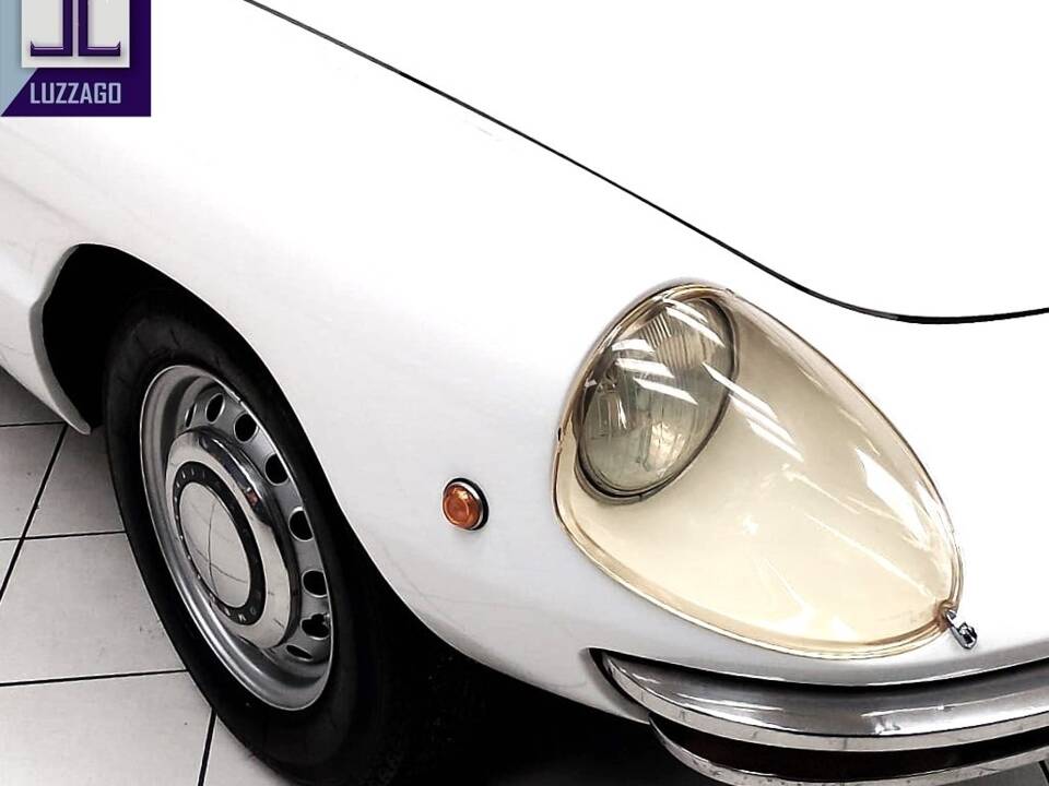 Bild 10/52 von Alfa Romeo 1750 Spider (1969)
