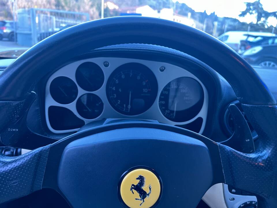 Image 16/26 of Ferrari 360 Modena (2003)