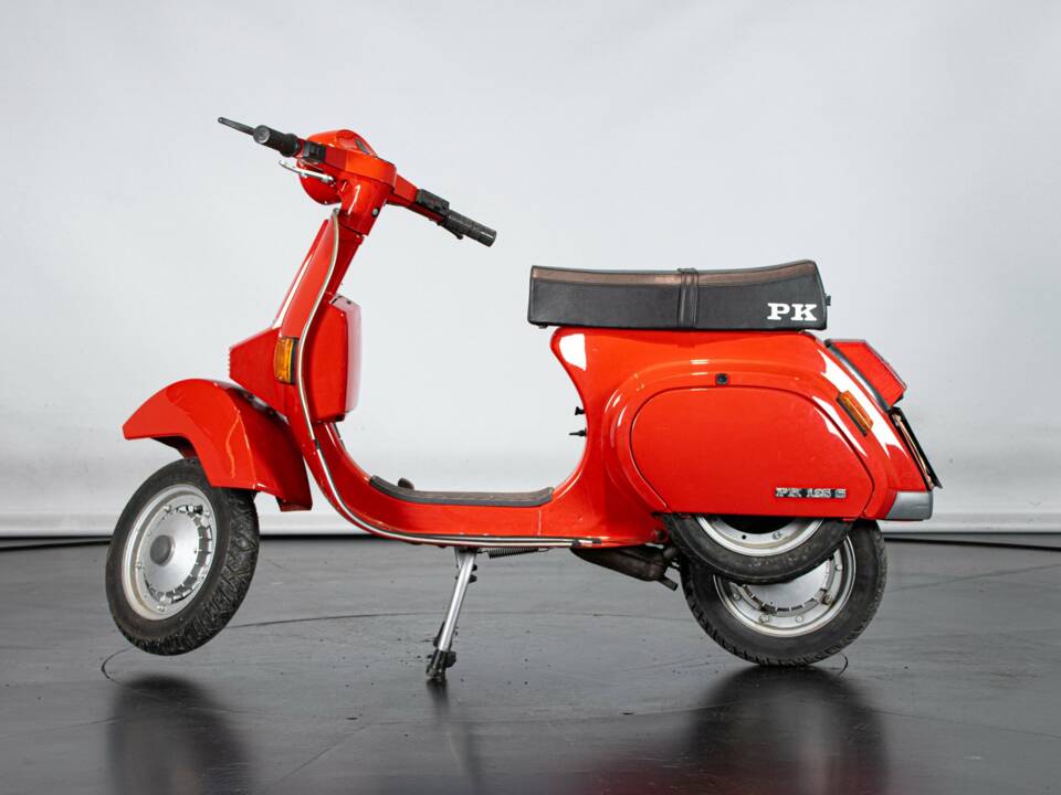 Image 1/30 of Piaggio DUMMY (1982)