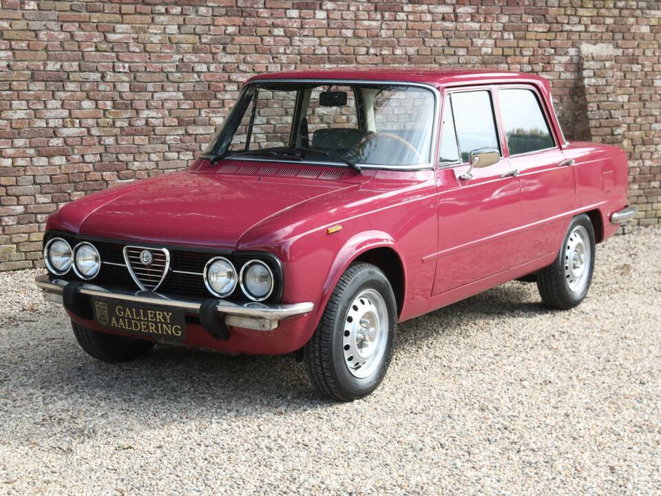 Bild 12/50 von Alfa Romeo Giulia Nuova Super 1300 (1975)