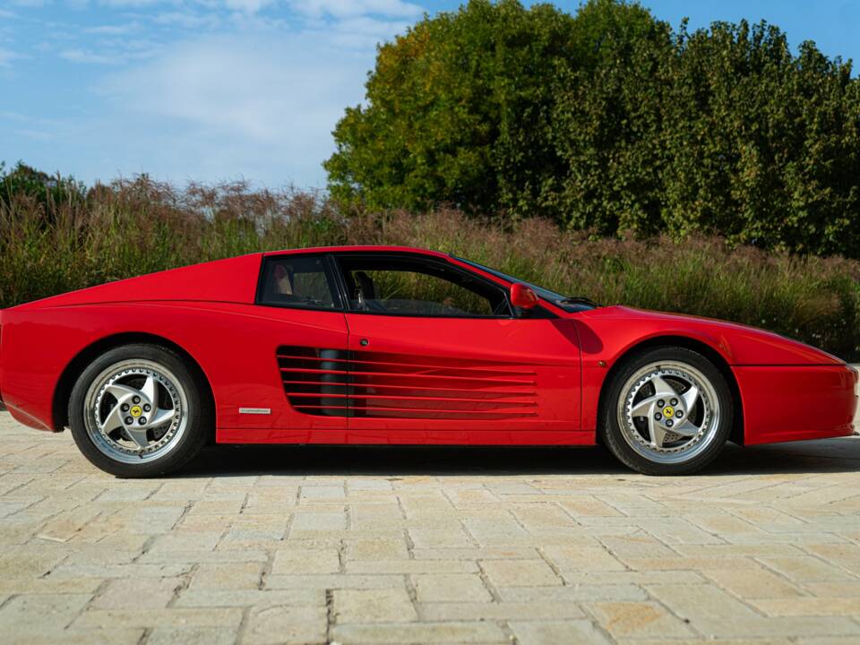 Image 12/50 of Ferrari 512 M (1996)