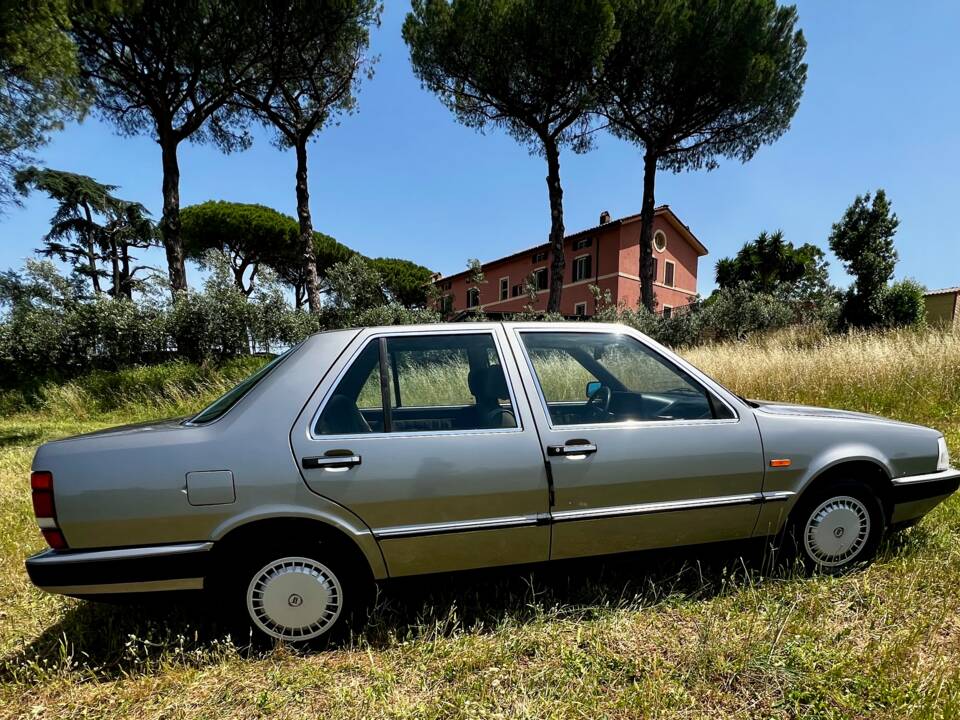 Afbeelding 8/81 van Lancia Thema I.E. (1986)