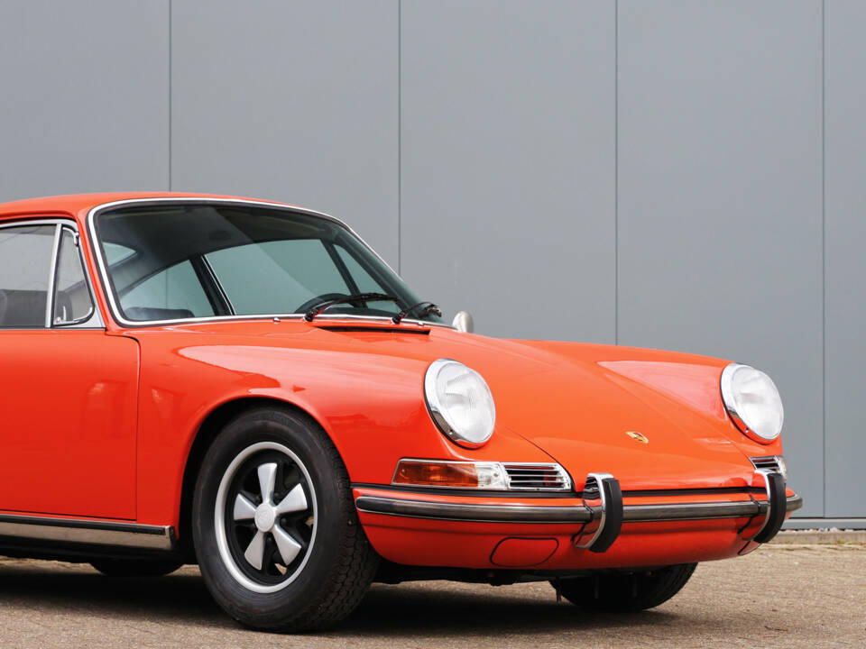 Afbeelding 11/54 van Porsche 911 2.0 S (1968)