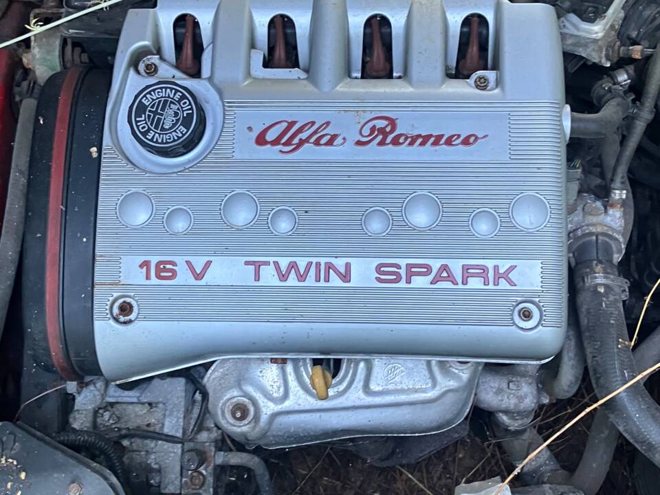Image 10/19 of Alfa Romeo Spider 2.0 Twin Spark (1998)