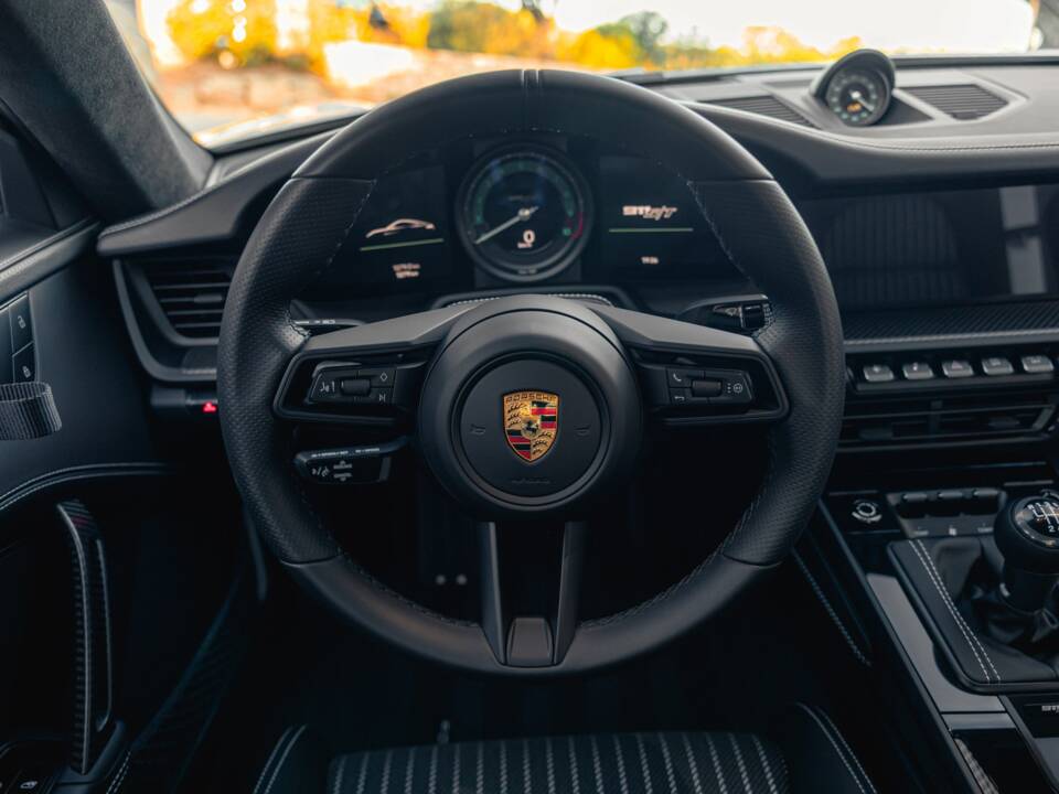 Imagen 23/80 de Porsche 911 S/T (2023)