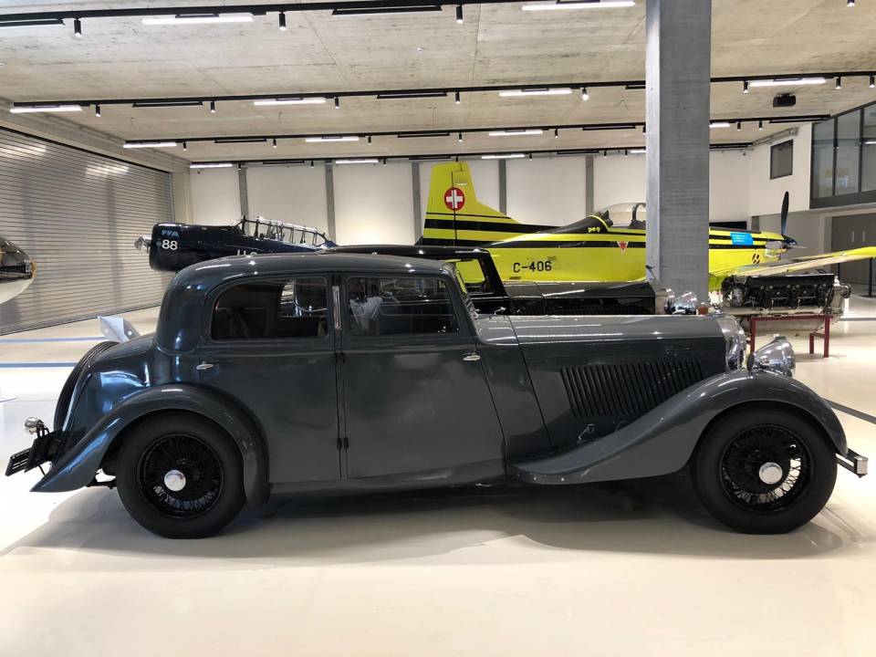Image 3/12 of Bentley 4 1/4 Litre (1937)