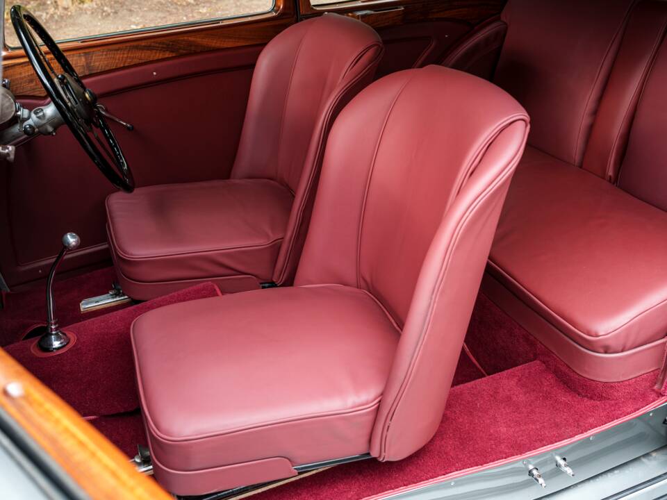 Image 24/25 de Alvis 4.3 Liter Saloon (1937)
