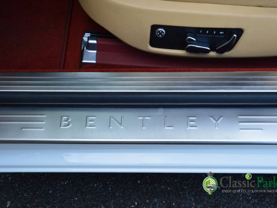 Bild 16/50 von Bentley Continental GT (2008)