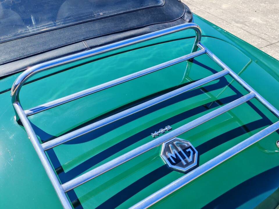 Immagine 21/37 di MG MGB (1972)