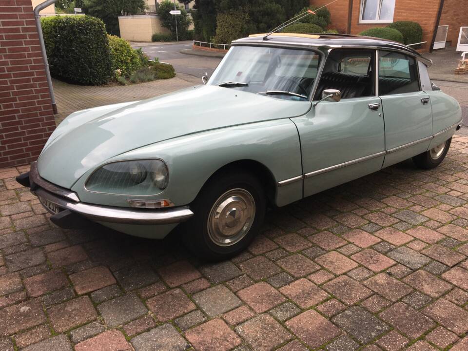 Bild 66/80 von Citroën DS 21 Pallas (1973)