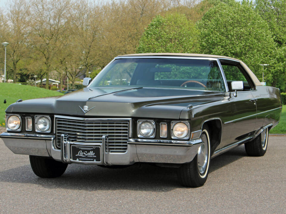 Image 8/30 de Cadillac Coupe DeVille (1972)