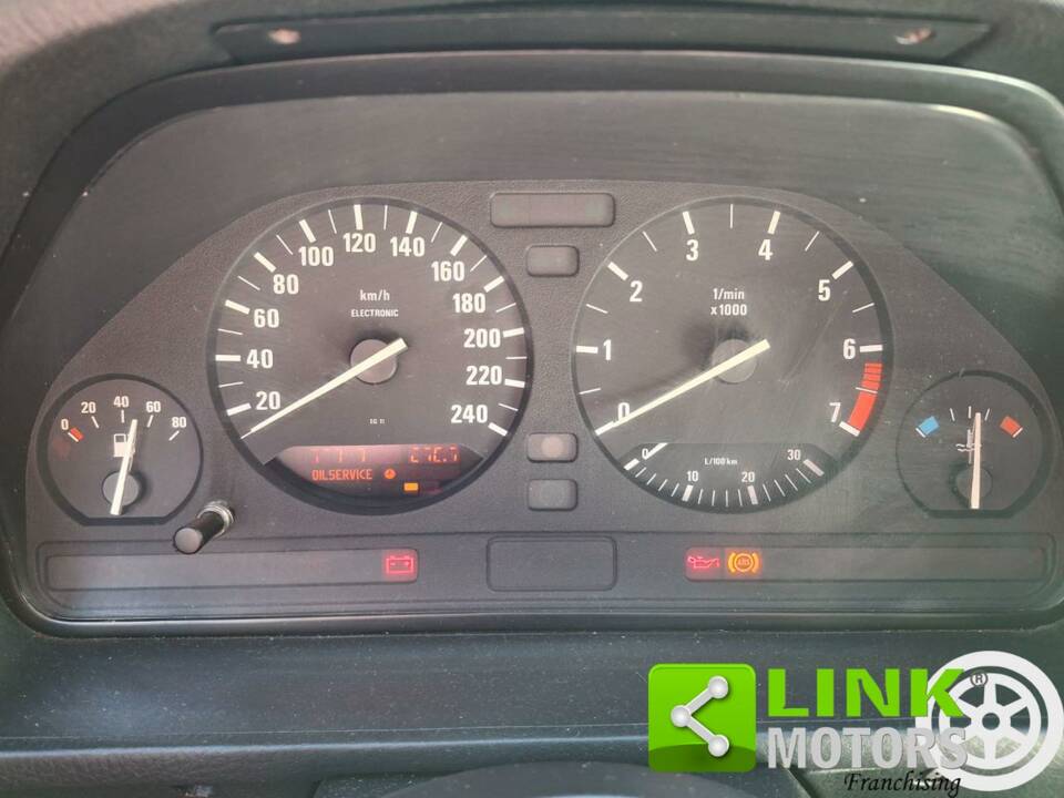 Imagen 6/10 de BMW 520i (1991)