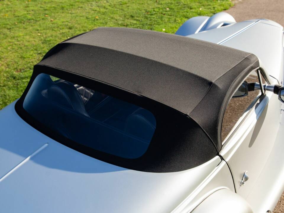 Image 22/50 of Morgan Aero 8 (2016)