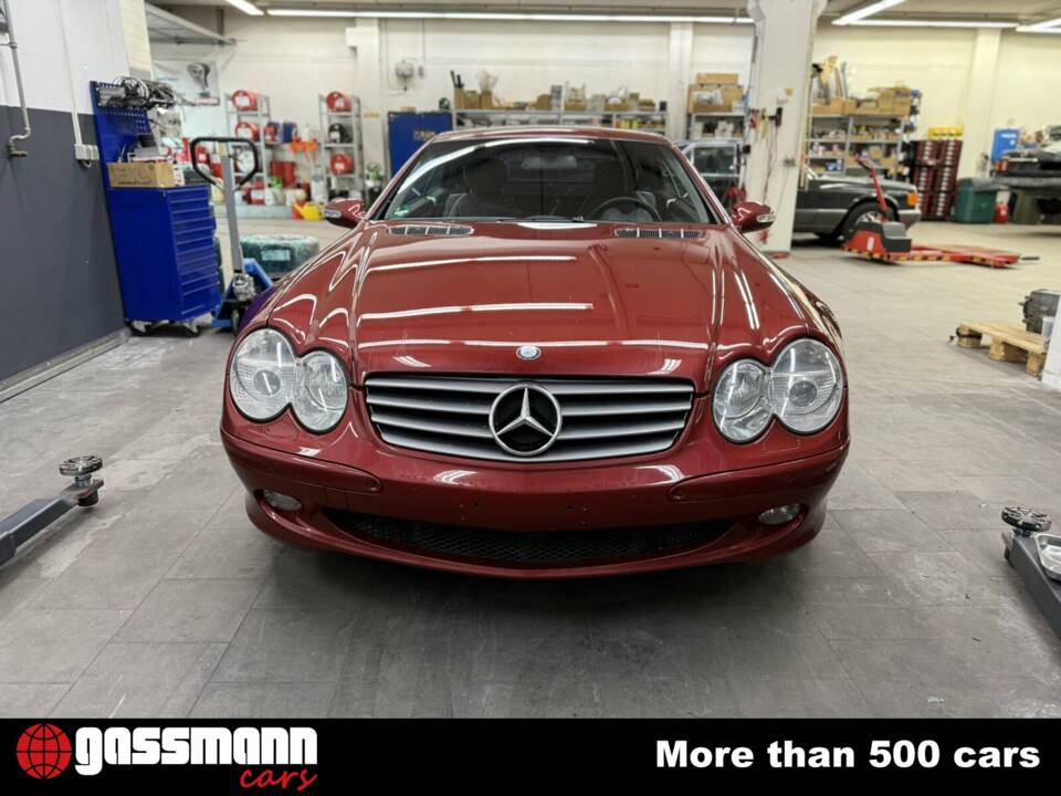 Bild 2/10 von Mercedes-Benz SL 500 (2002)