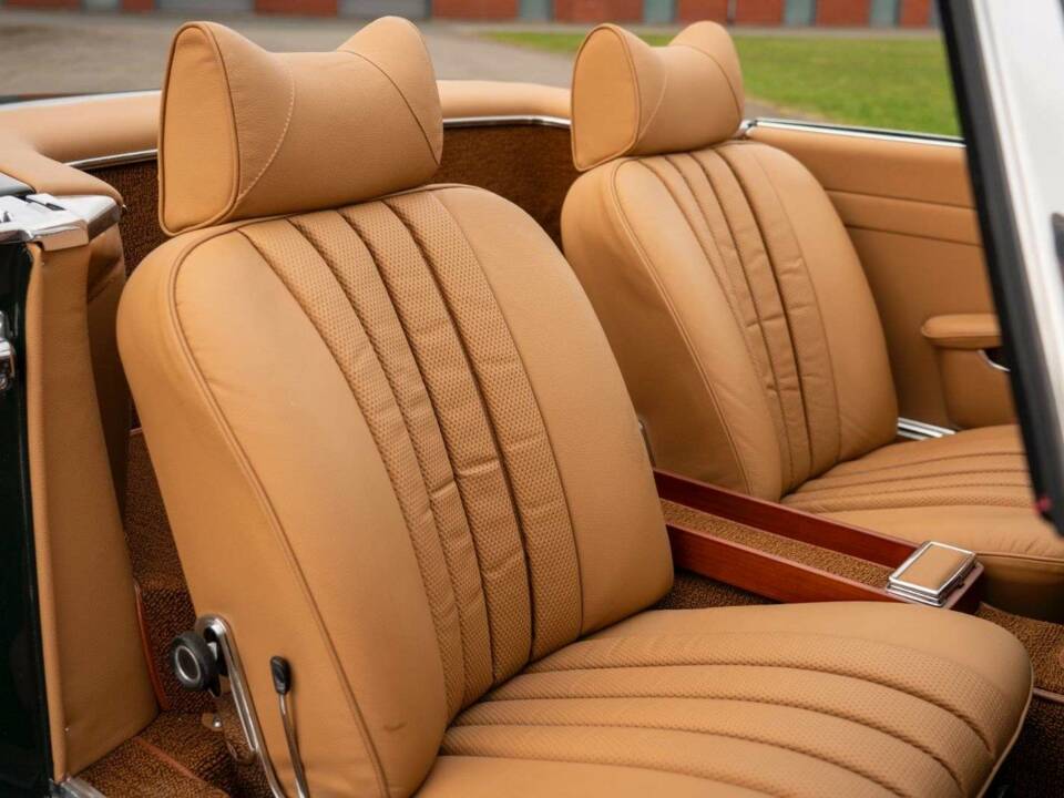 Bild 12/25 von Mercedes-Benz 230 SL (1964)