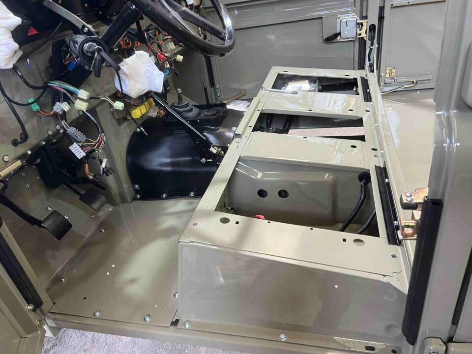 Bild 4/5 von Land Rover Defender 110 (2005)
