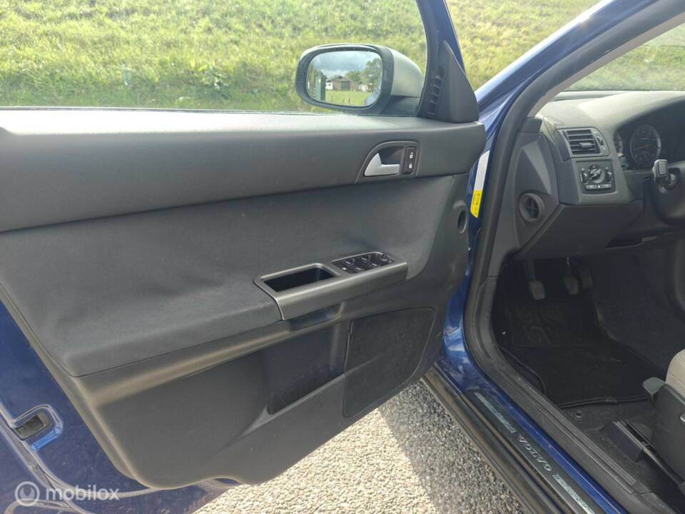 Immagine 16/31 di Volvo V50 1.6 (2007)