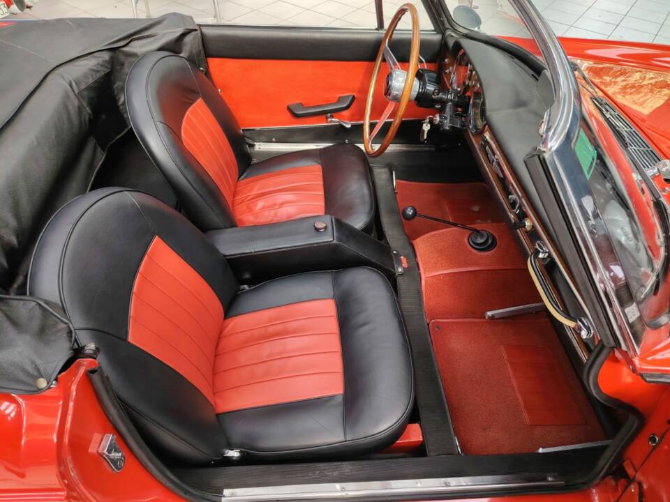 Bild 33/58 von O.S.C.A. Barchetta (1960)