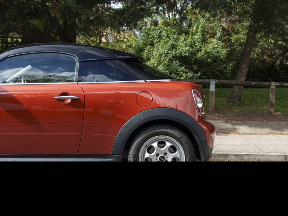Image 13/24 of Mini Cooper (2012)