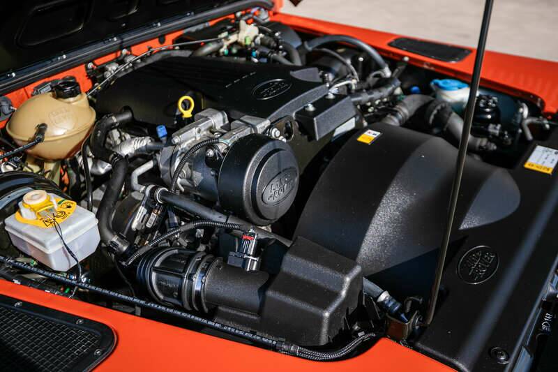 Image 19/31 of Land Rover Defender (2016)