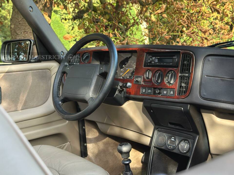 Image 13/100 of Saab 900 S (1993)