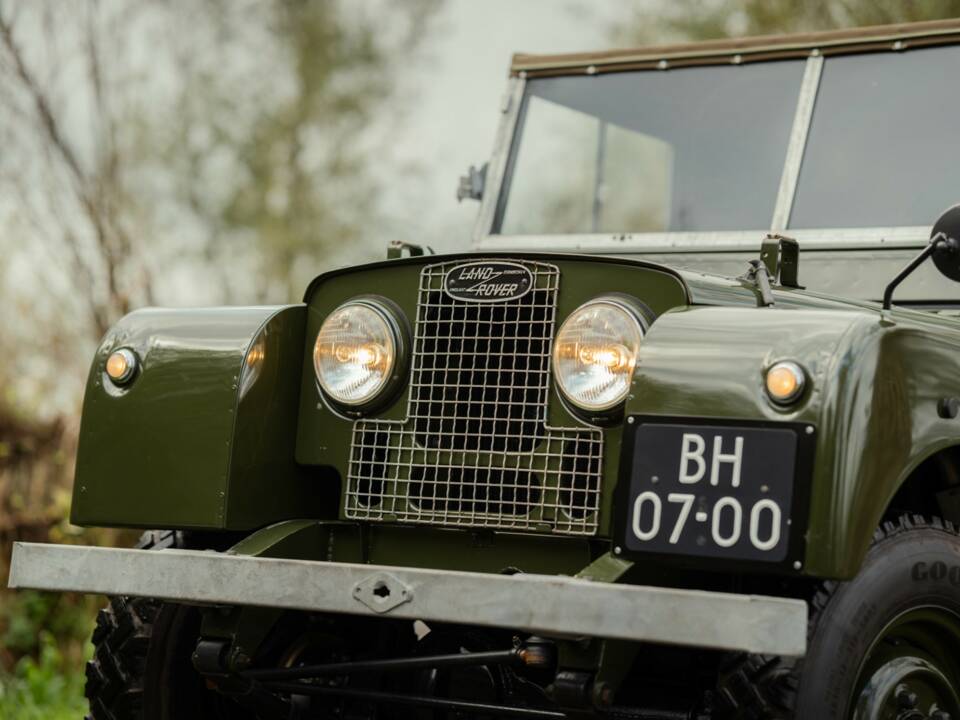 Image 5/50 of Land Rover 80 (1952)
