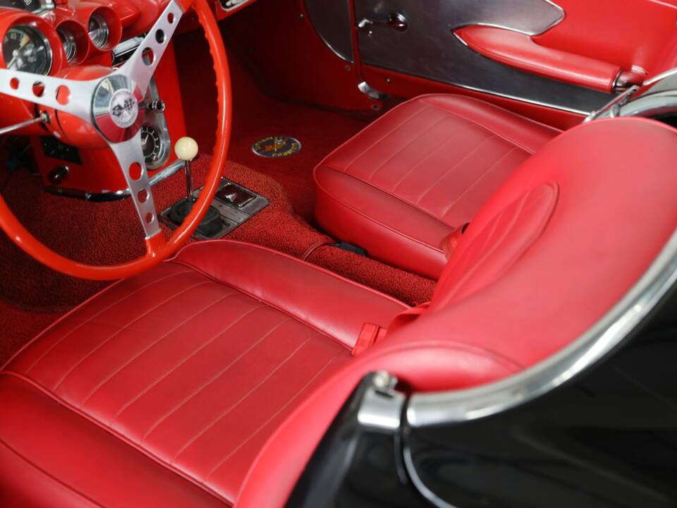 Image 32/50 de Chevrolet Corvette (1959)