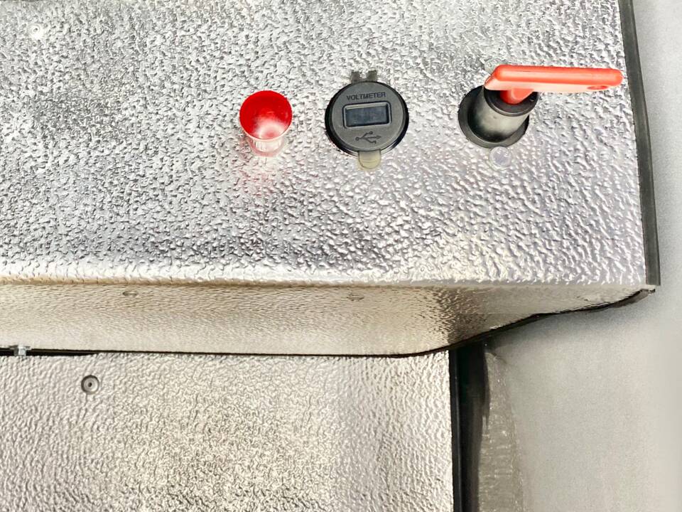 Bild 16/21 von Porsche 550 Spyder RS 1500 (1987)