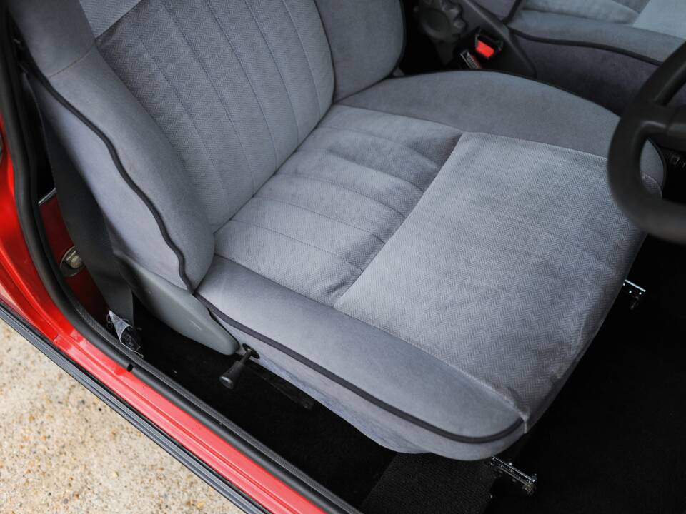 Imagen 21/30 de Rover Mini Cooper 1,3i (1993)