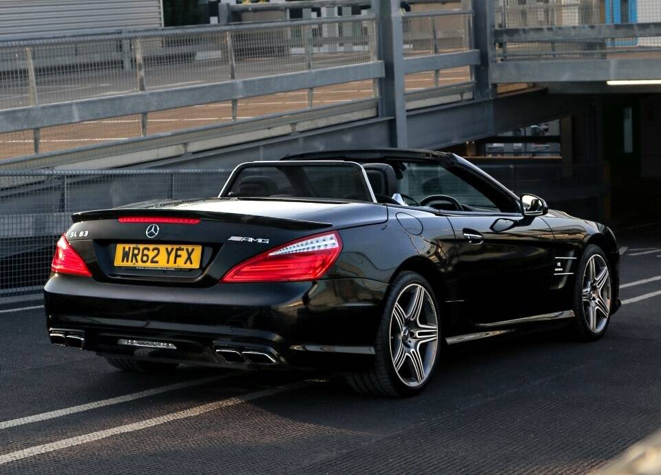 Image 3/33 de Mercedes-Benz SL 63 AMG (2012)