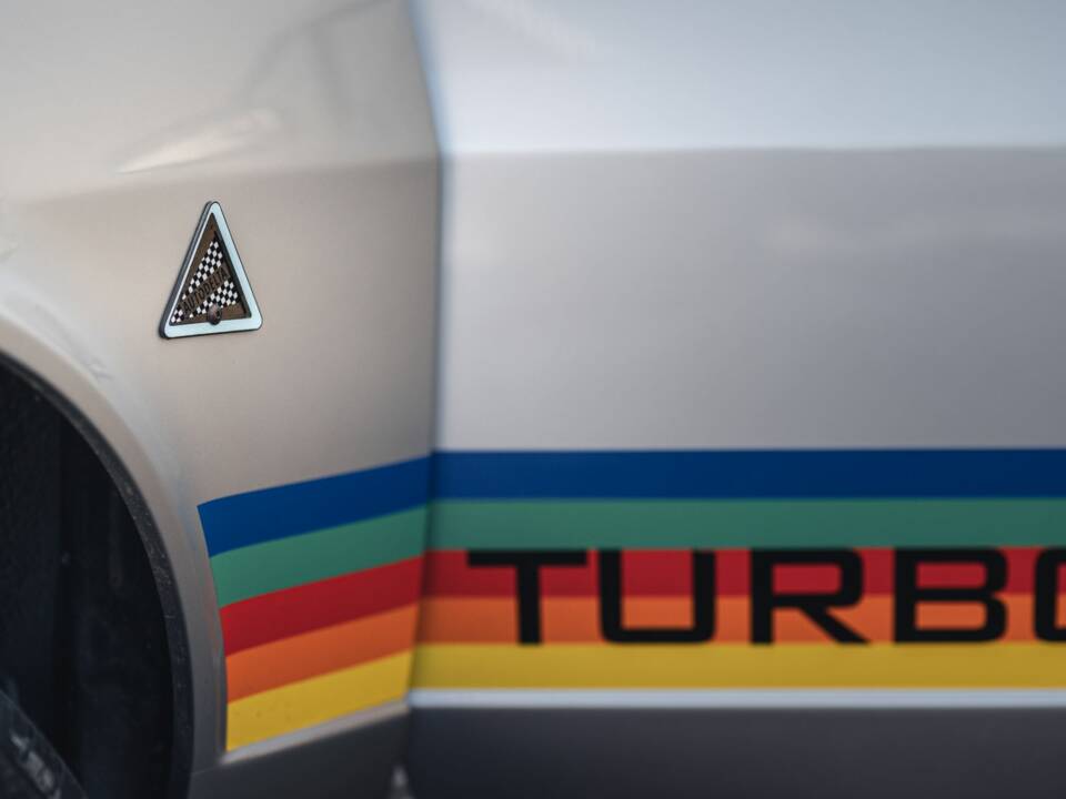 Bild 7/38 von Alfa Romeo Alfetta GTV 2.0 Turbodelta (1977)