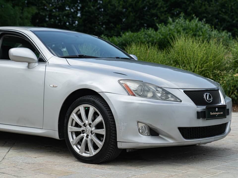 Afbeelding 9/50 van Lexus IS 220d (2006)