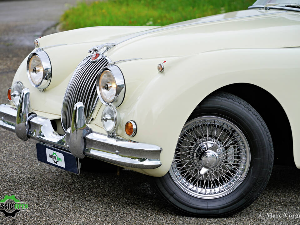 Image 15/51 de Jaguar XK 150 DHC (1959)