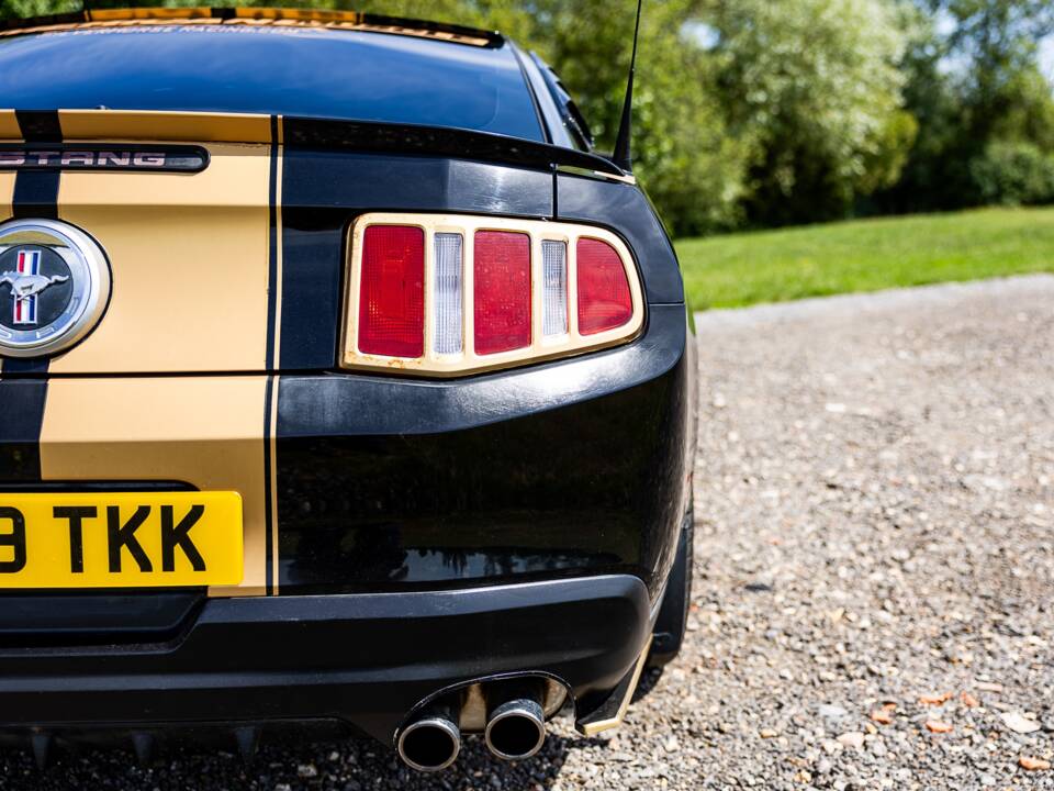 Image 36/50 of Ford Mustang V6 (2009)