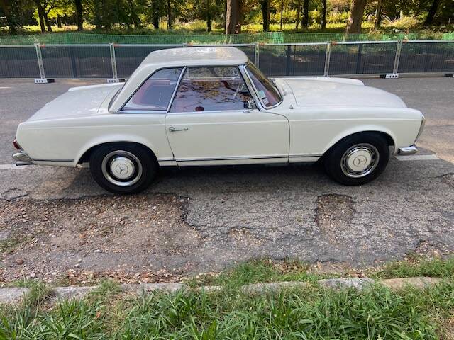 Afbeelding 12/56 van Mercedes-Benz 250 SL (1967)