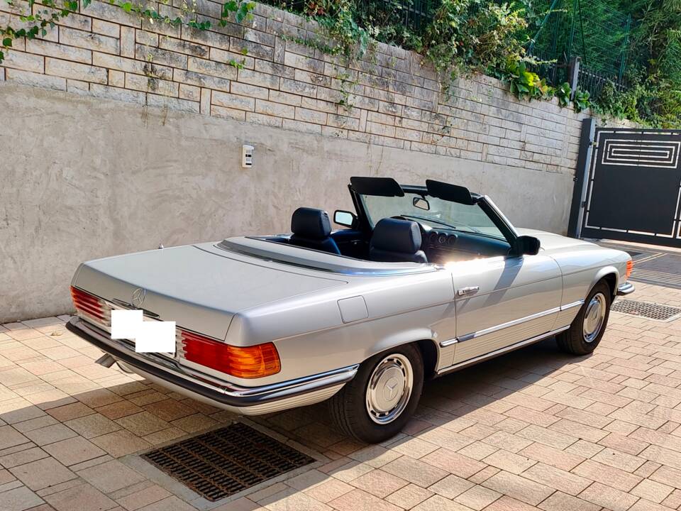 Image 11/12 de Mercedes-Benz 380 SL (1981)