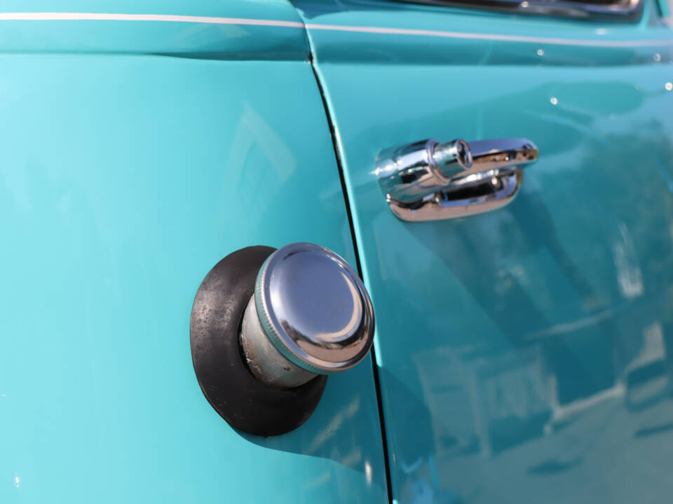 Image 45/50 of Chevrolet 3100 ½-ton (1952)